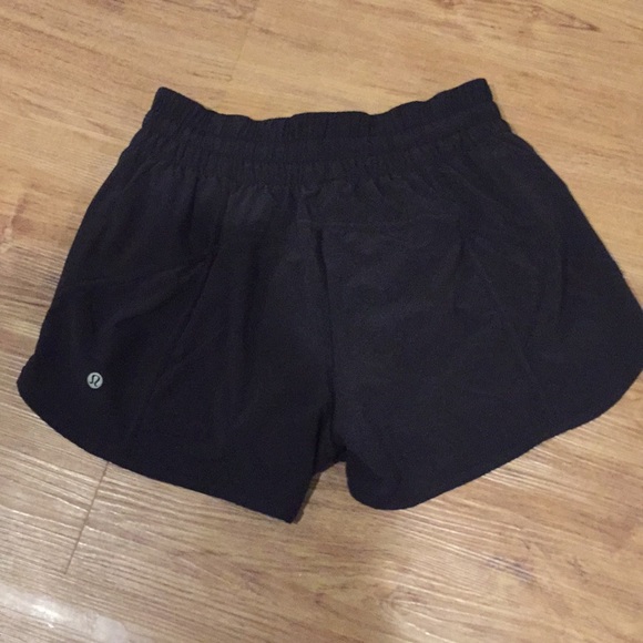 Lululemon Tracker Short IV - Picture 7 of 8